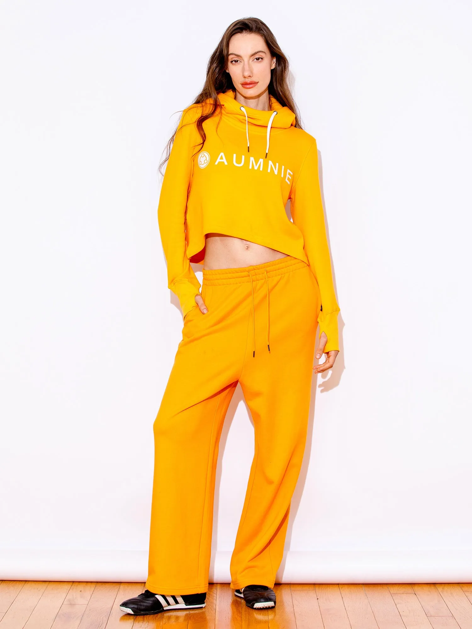 URBAN WIDE LEG SWEATPANTS