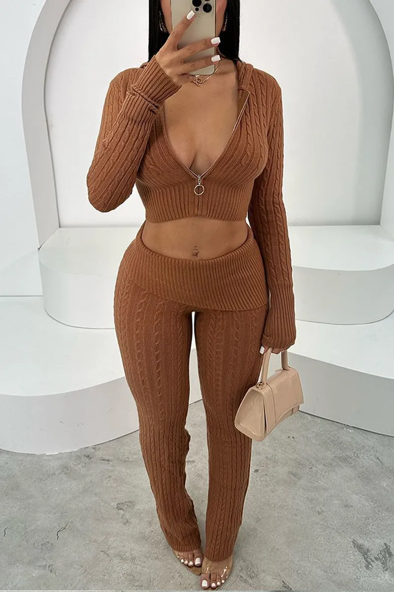 UT3001 Knitted Shirt and Pants Set