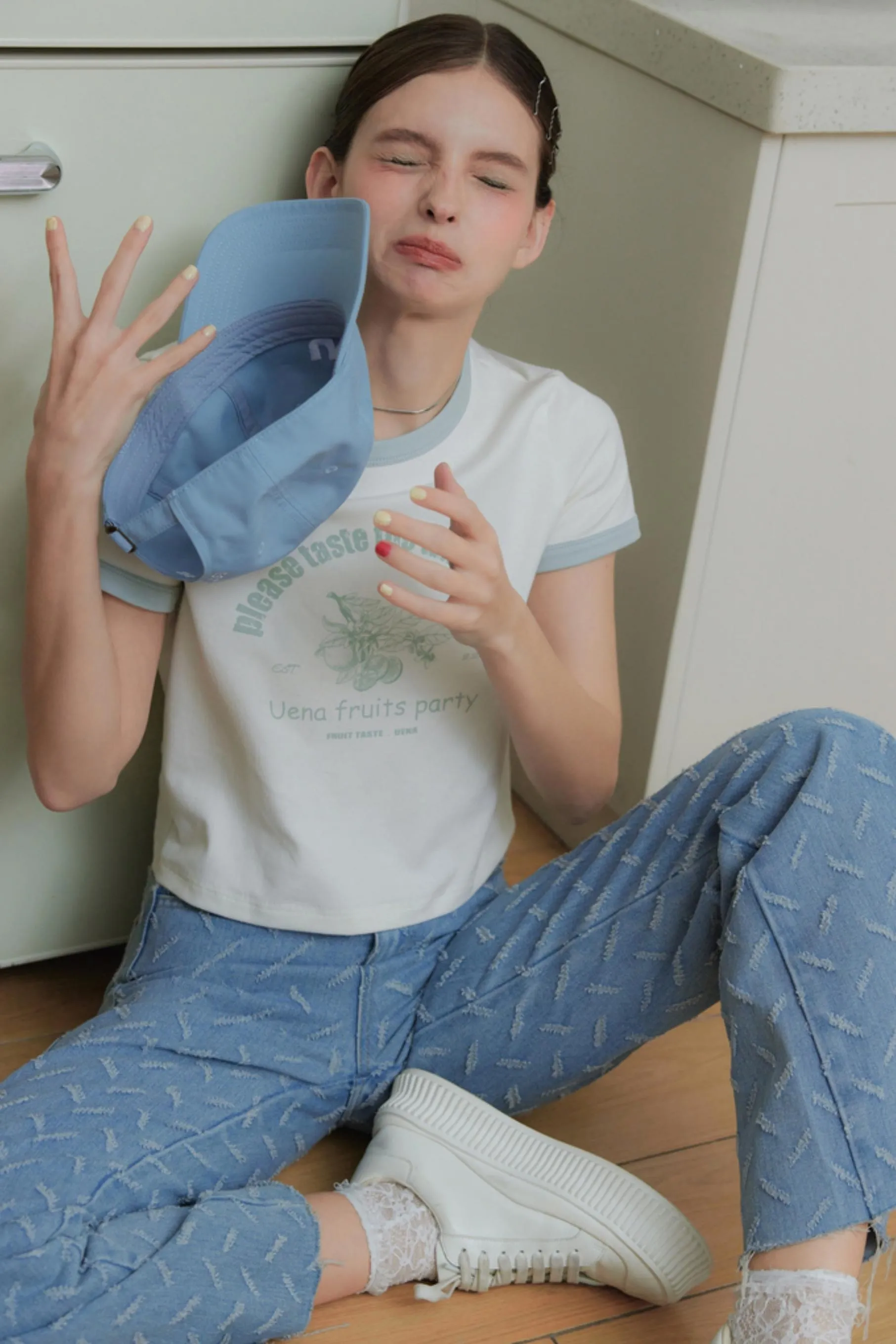 Vintage High-Waisted Micro-Flare Jeans