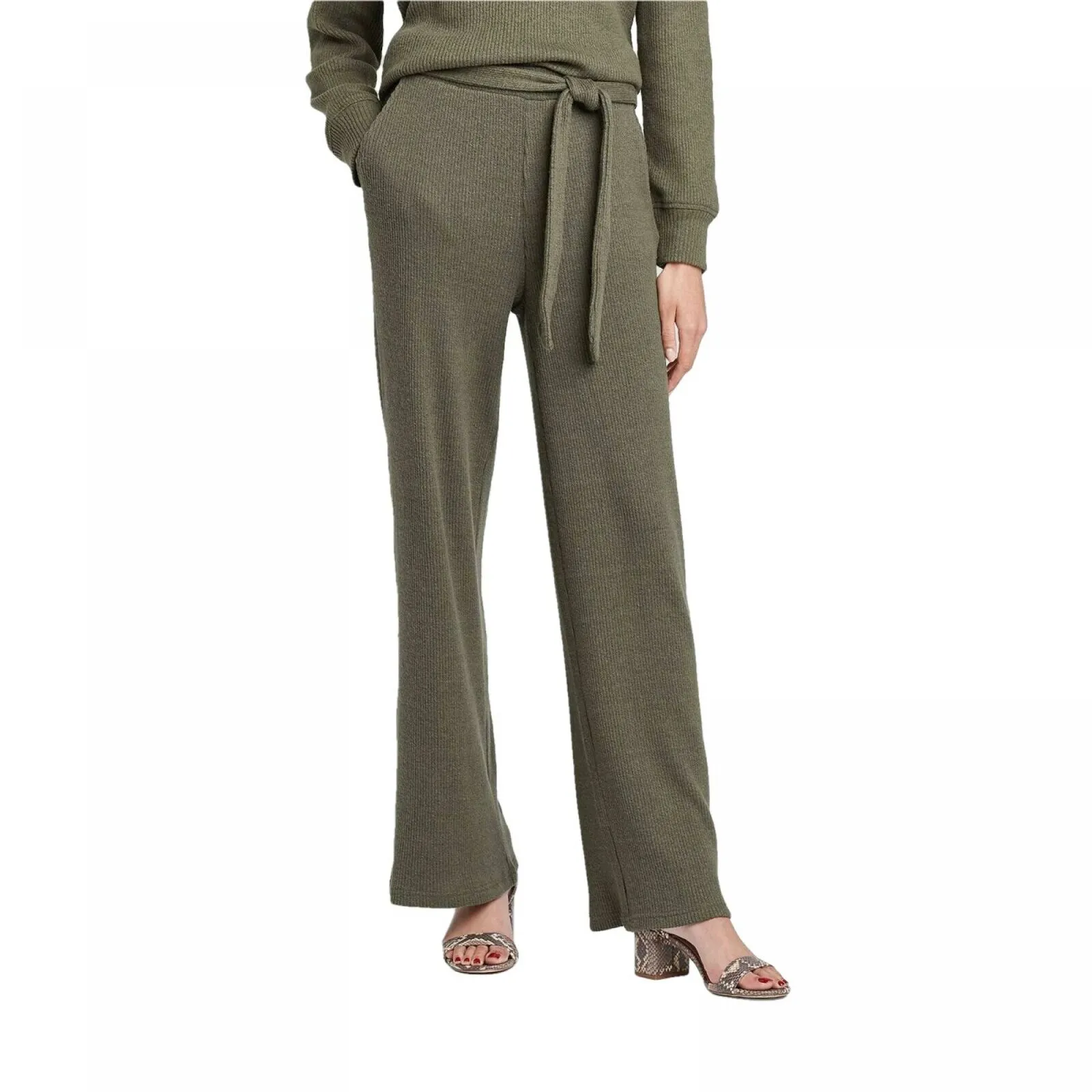 Who What Wear Women's Mid Rise Straight Leg Cozy Rib Lounge Pants