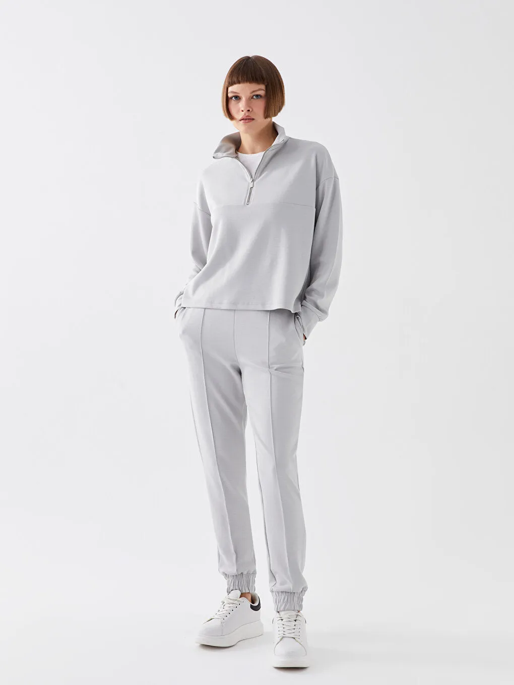 Women Elastic Waist Plain Jogger Sweatpants