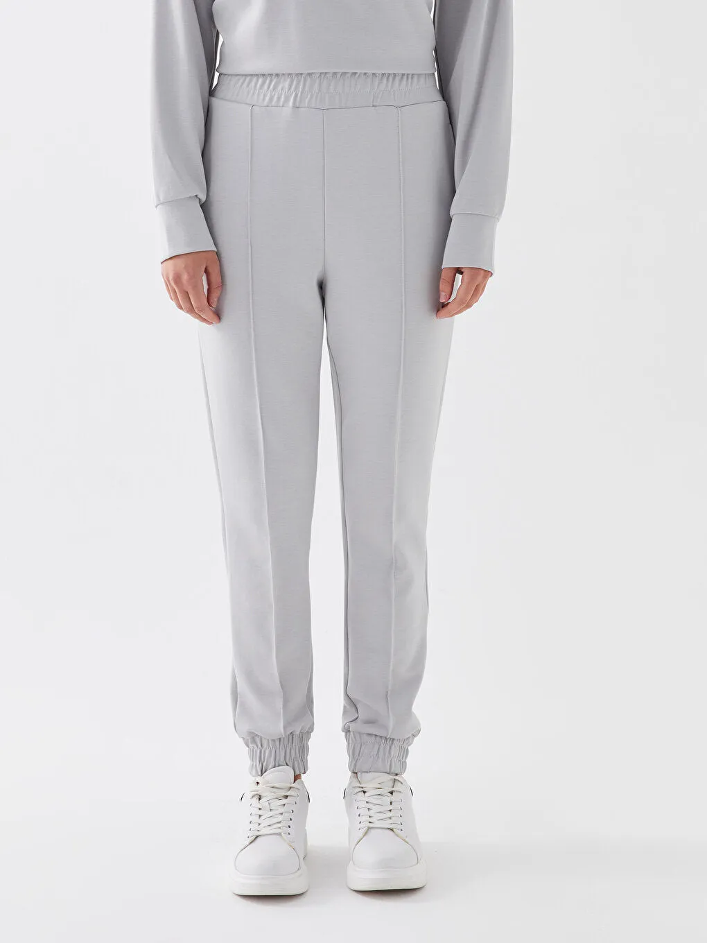 Women Elastic Waist Plain Jogger Sweatpants