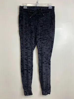 Womens Size 8 Misses Black lululemon Athletic Pants