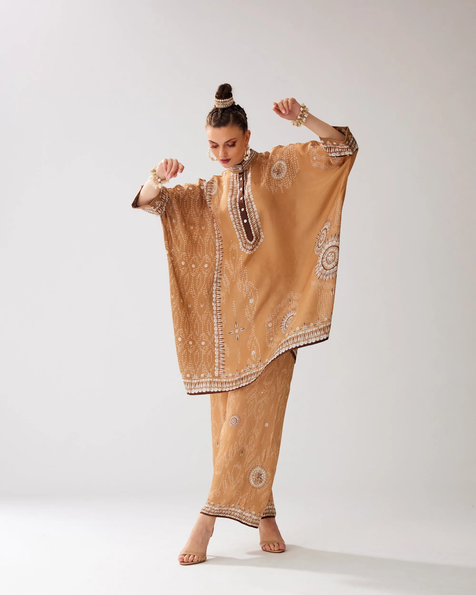 Zohra : Chanel 36" - Caramel
