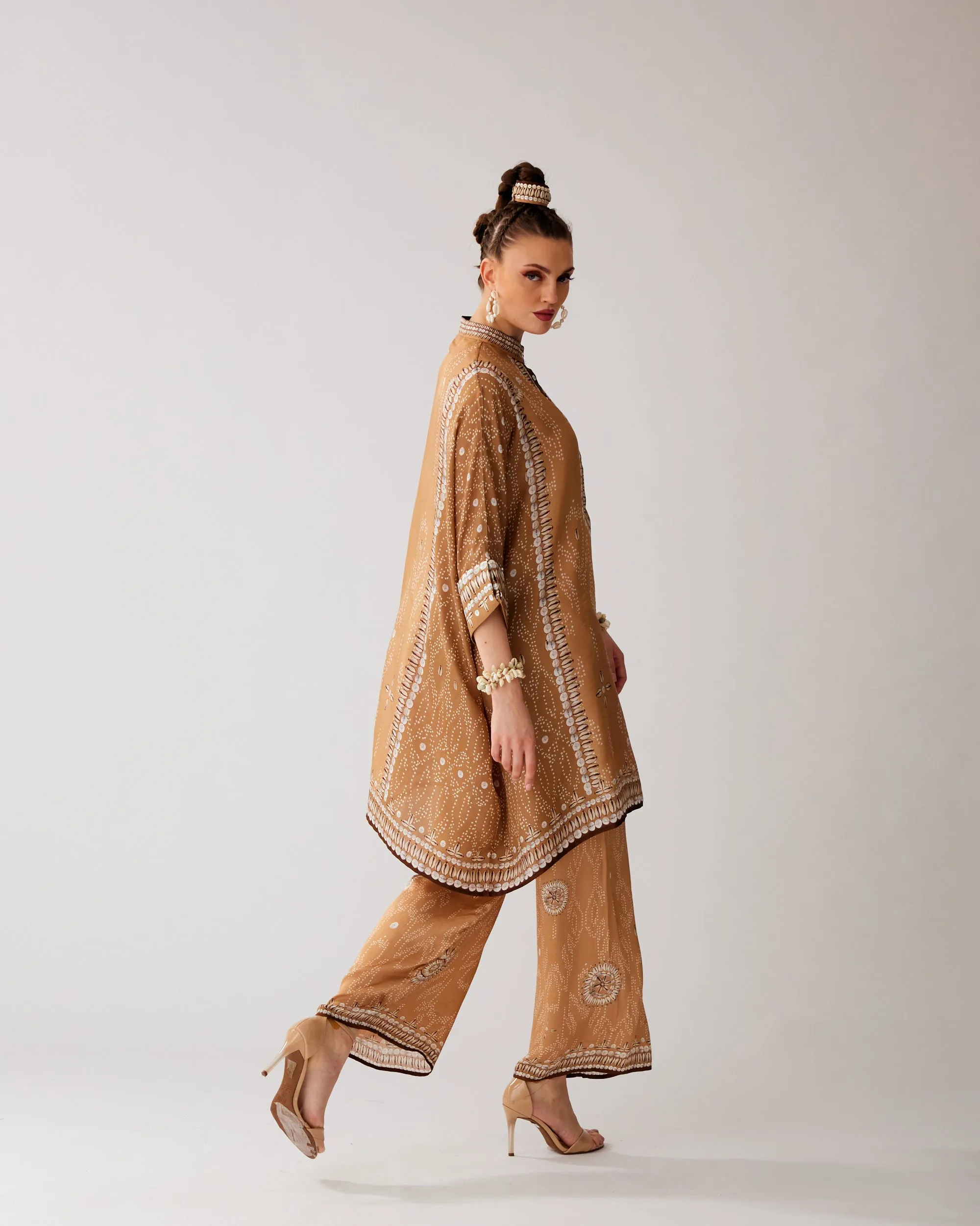 Zohra : Chanel 36" - Caramel