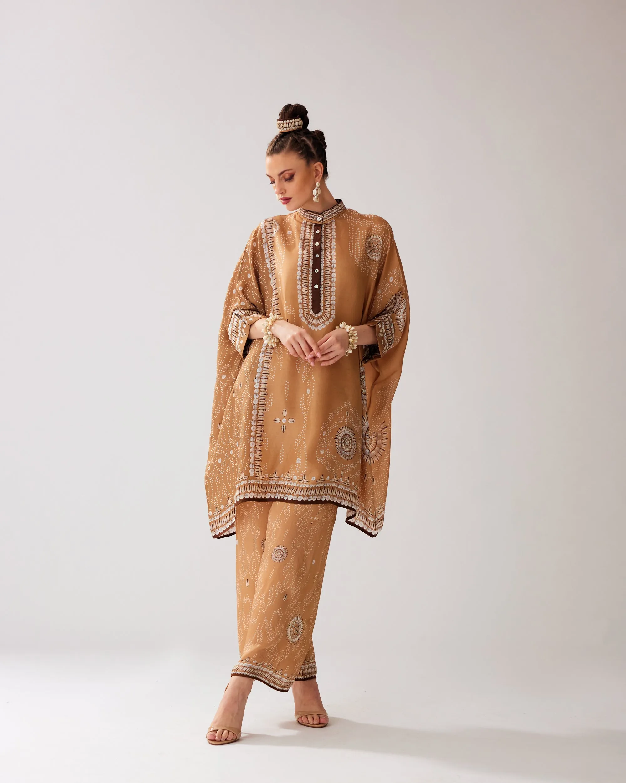 Zohra : Chanel 36" - Caramel