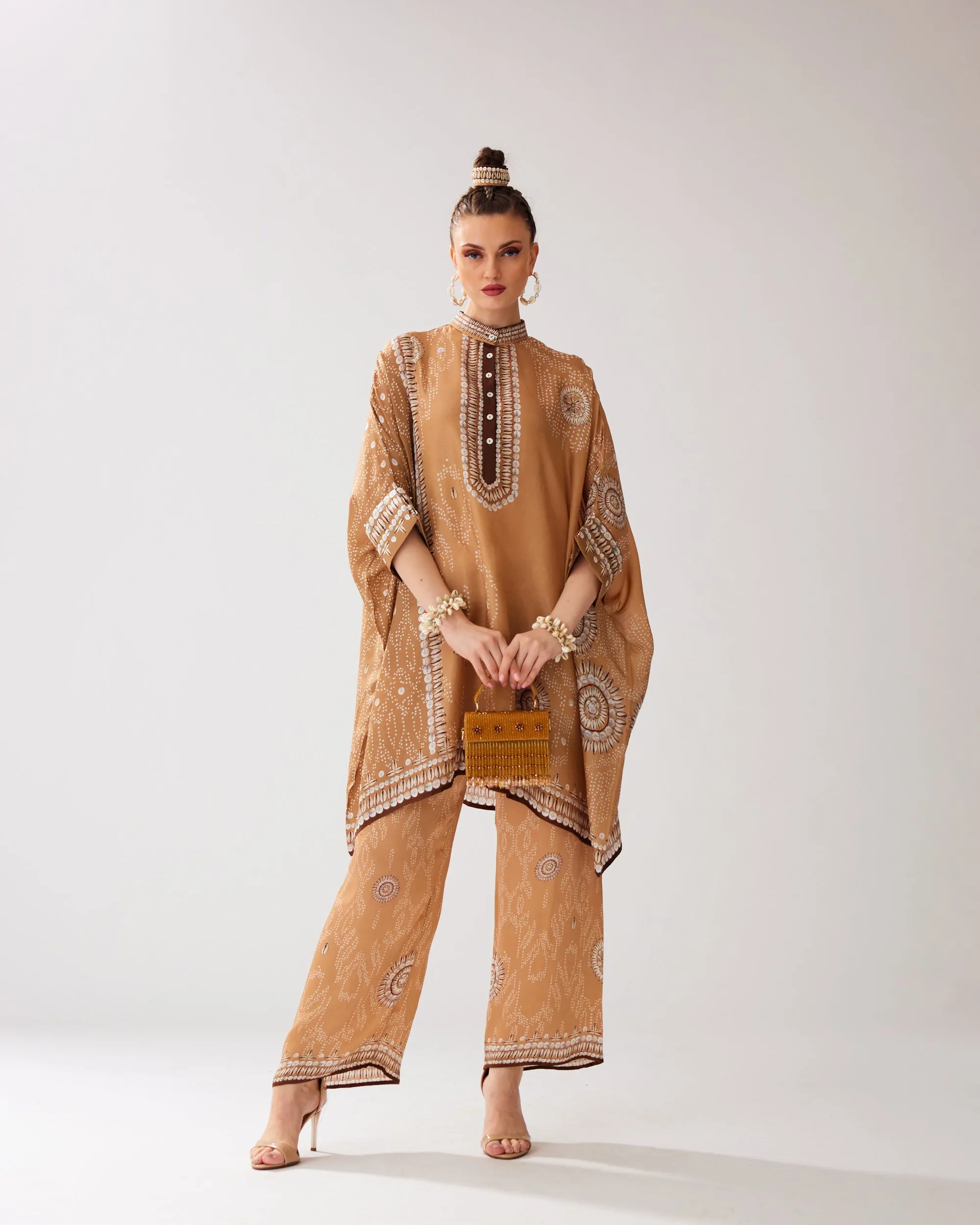 Zohra : Chanel 36" - Caramel