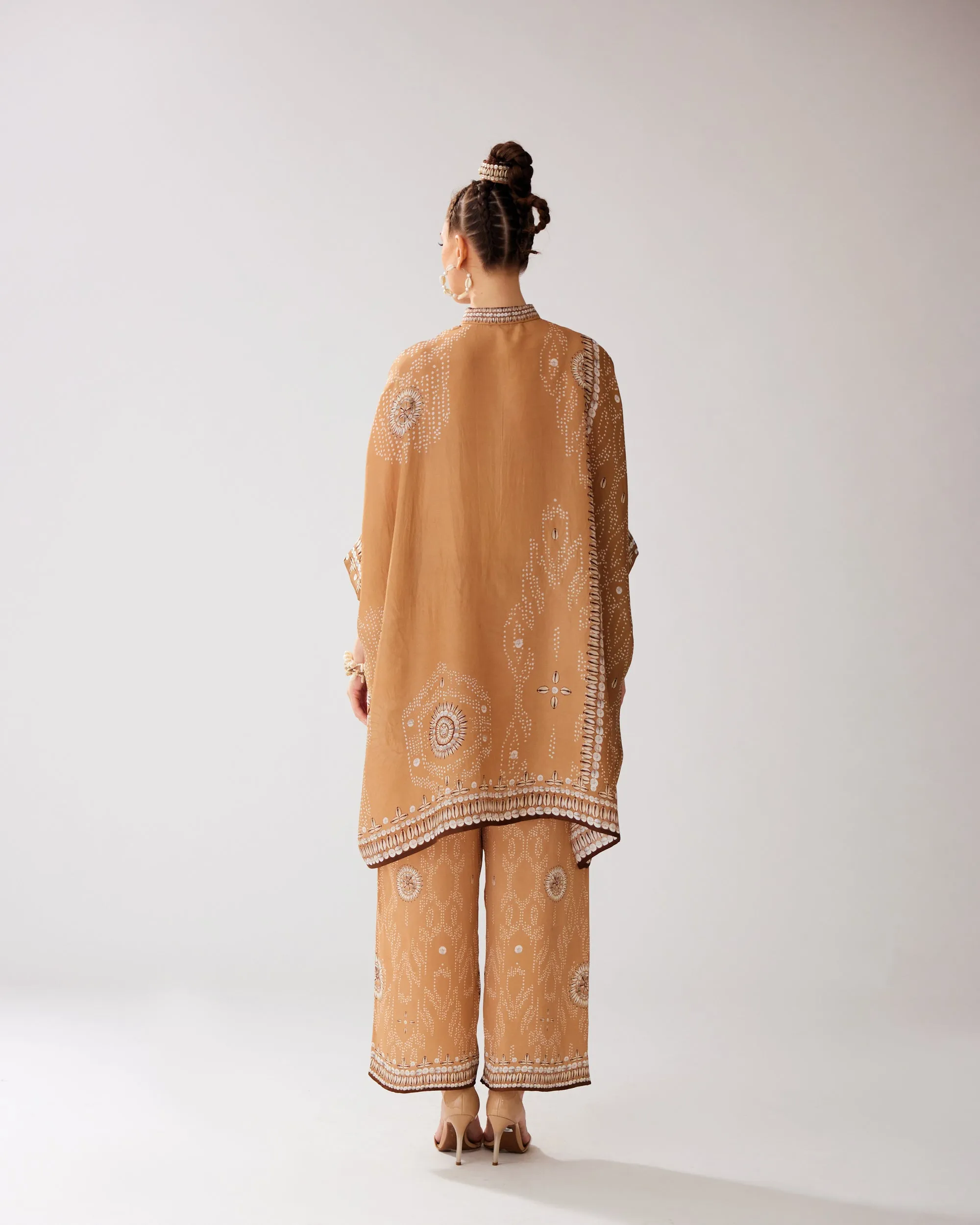 Zohra : Chanel 36" - Caramel
